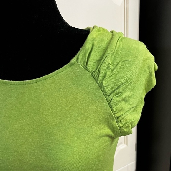 2/$20 Banana Republic Ruffle Sleeve Top - Bright Green - Modal - Picture 2 of 7
